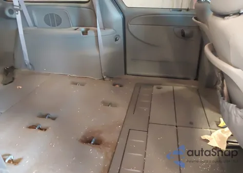 2006 Dodge Grand Caravan Sxt из США, поврежденный, VIN 2D4GP44L06R811496